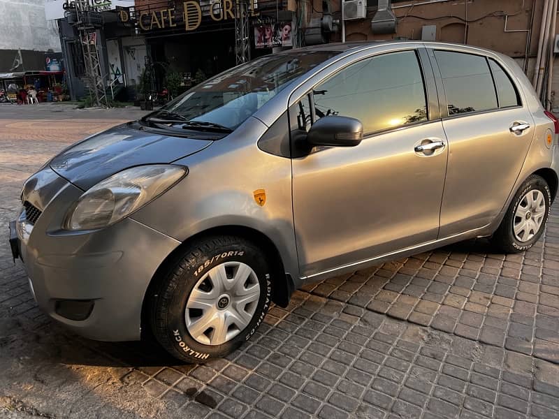 Toyota Vitz 2008 4