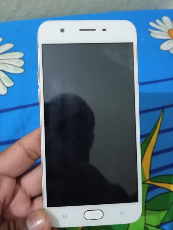 urgent for sale oppo A57 4