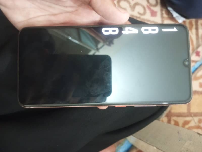 vivo y51 with box charger 10/10 exchange walt for rahen 1