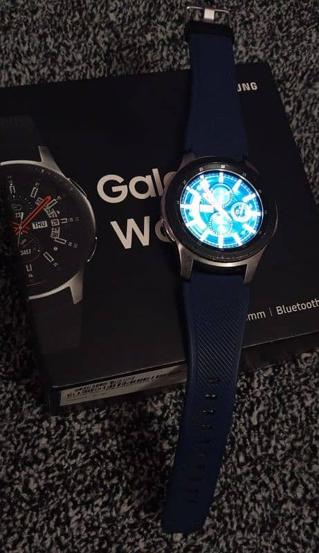 Samsung watch 4 with box 5