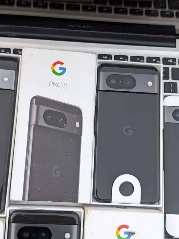 google pixel 8 /8A box pack Official & non pta water pack 9