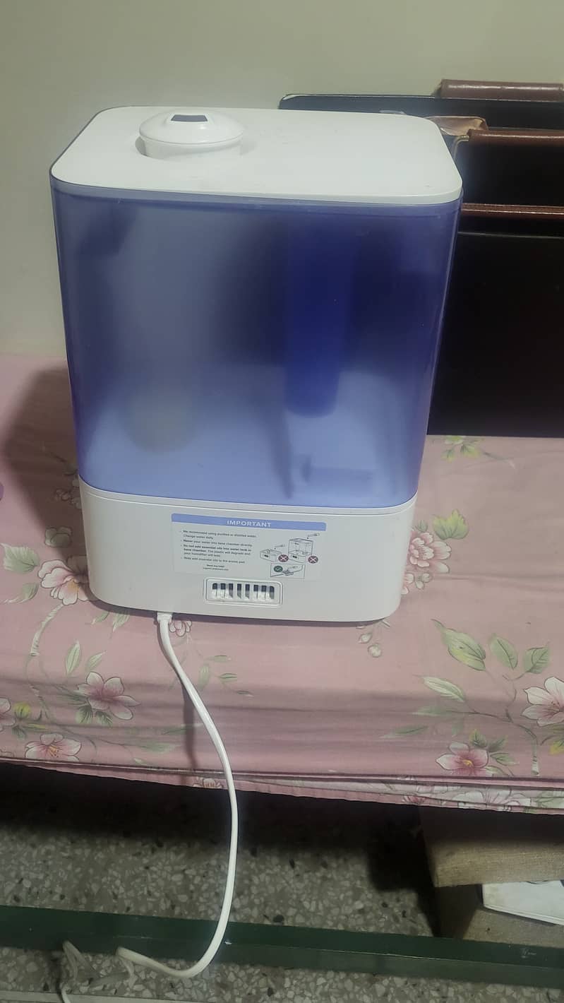 Livoit brand Humidifier 2