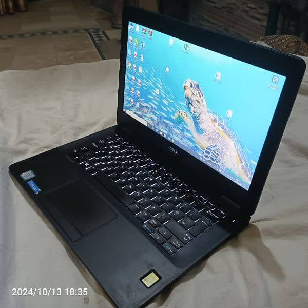 Dell latitude E7270 i5 6th Generation 1