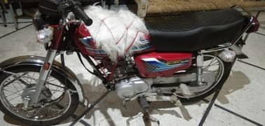 HONDA 125 For Sale  825 serial . 500 km tak chala hai