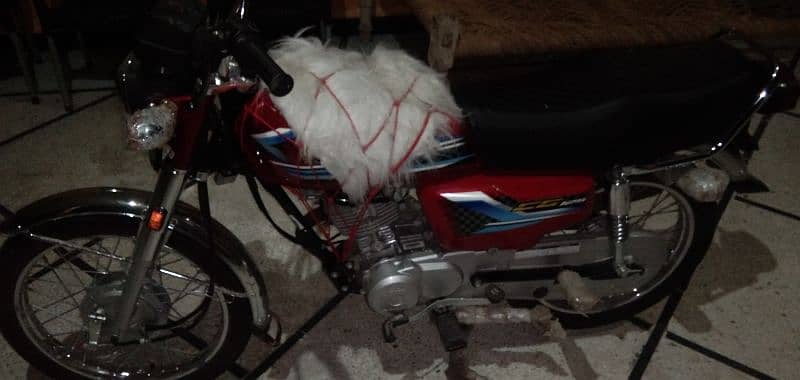 HONDA 125 For Sale  825 serial . 500 km tak chala hai 1