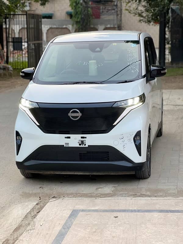 Nissan Sakura Electric Ev Leaf/ek X 2