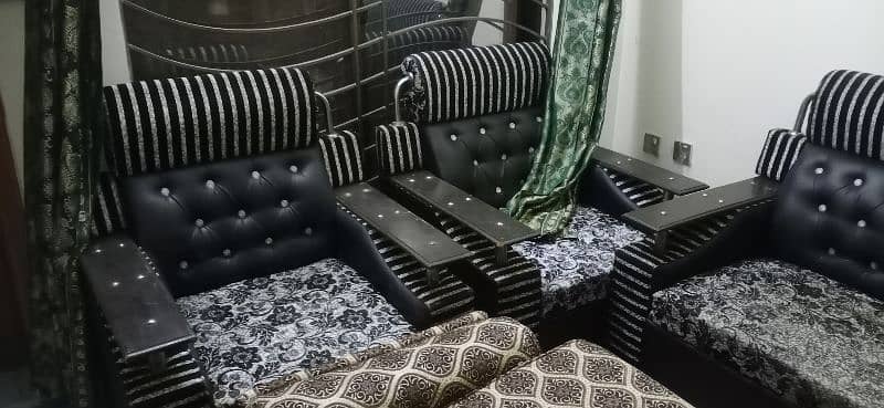 Sofa Set in Korang Town Extension 0