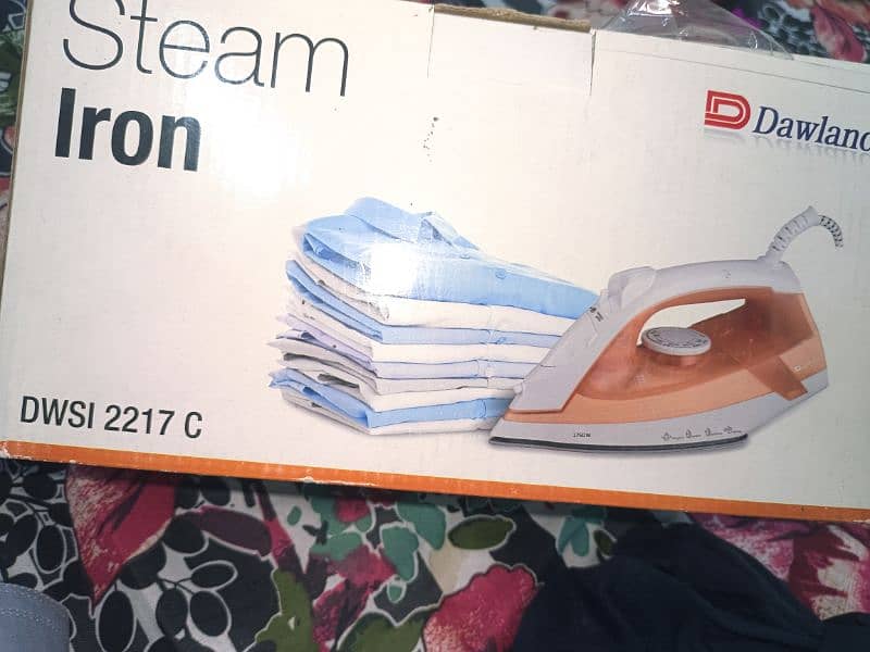 light Weight Steam Iron 2217 0