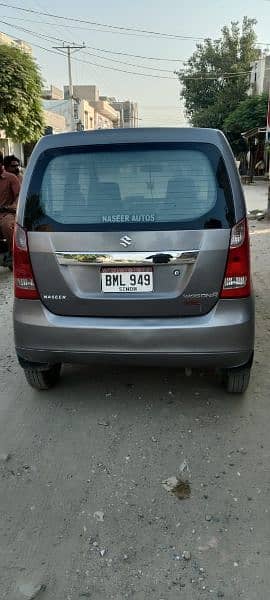 Suzuki Wagon R 2018 4