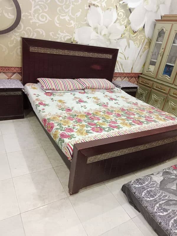 new condition bed 0