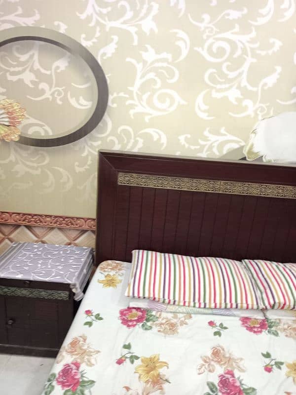 new condition bed 4