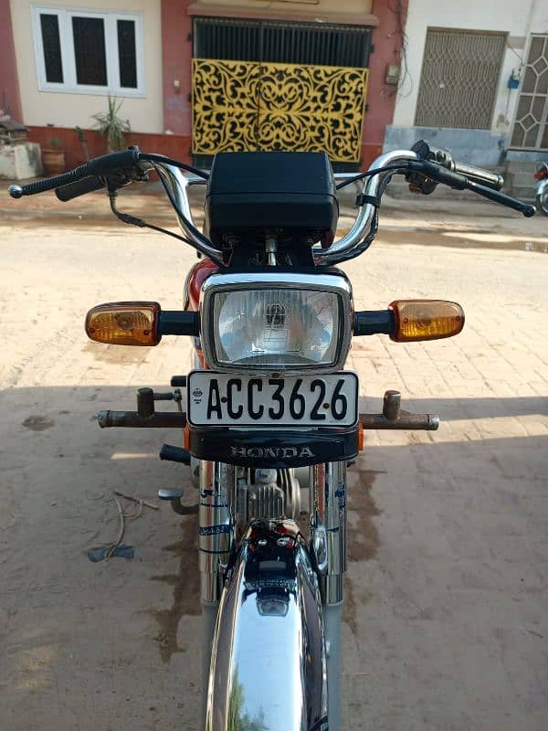 Honda CD 70 2021 for sale at good price 3