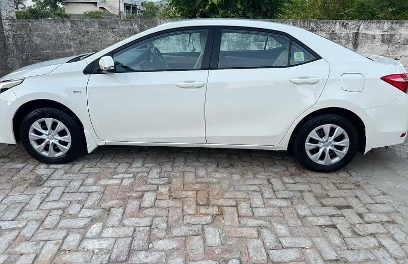 Toyota Corolla GLI 2015 3