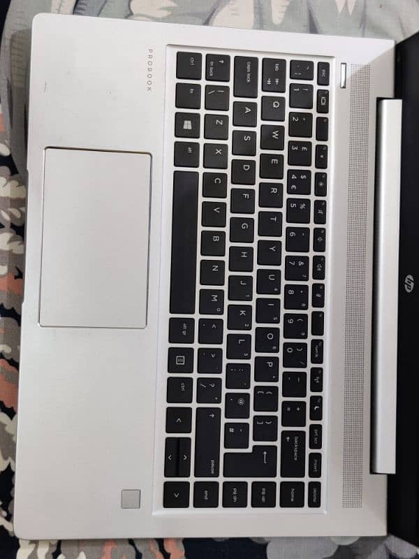 Hp i5 8Gen 440g6 2