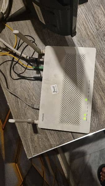 Huawei HG8247H5 XPON router/ modem/ Internet modem/Cable modem/Router 0