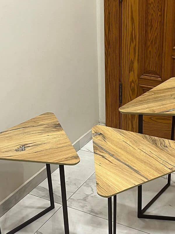 set of 3 nesting tables 1