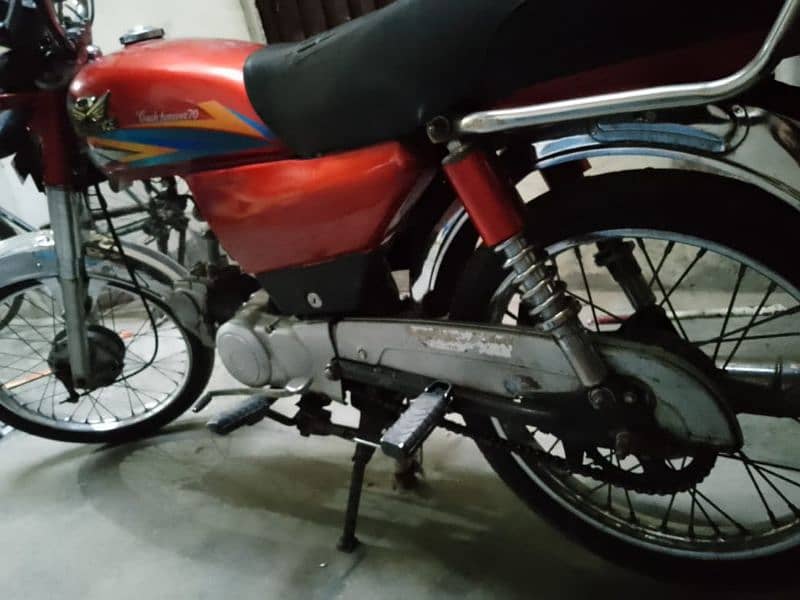 road prince bike for sale good condition 70CC 4