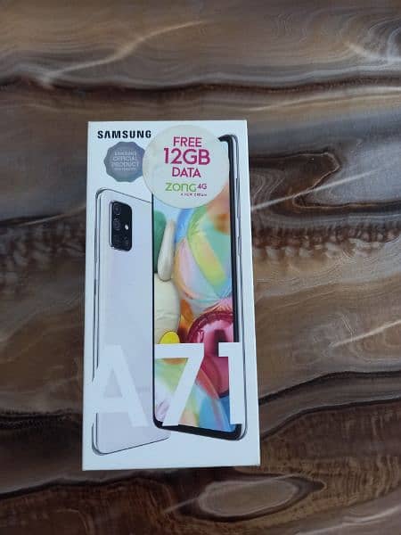 samsung galaxy A71 white color 1