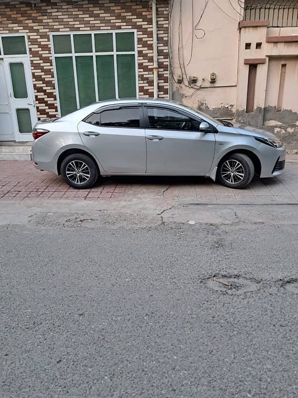 Toyota Corolla GLI 2018 13