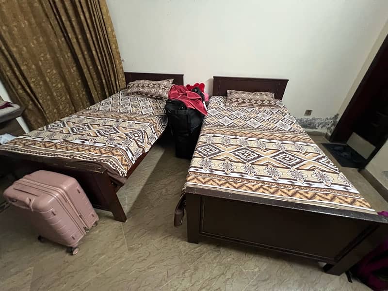 single bed with normal condition each 12k 1