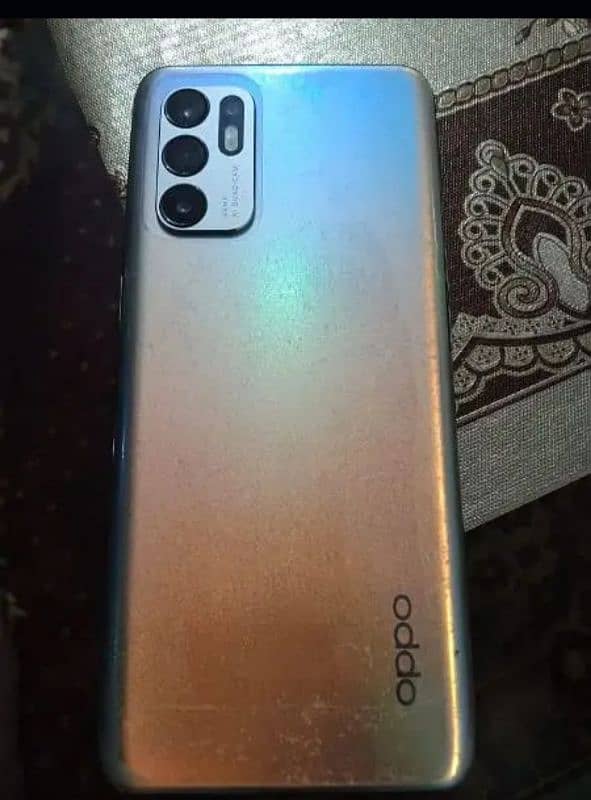 Oppo Reno 6 (8+8+128) 1