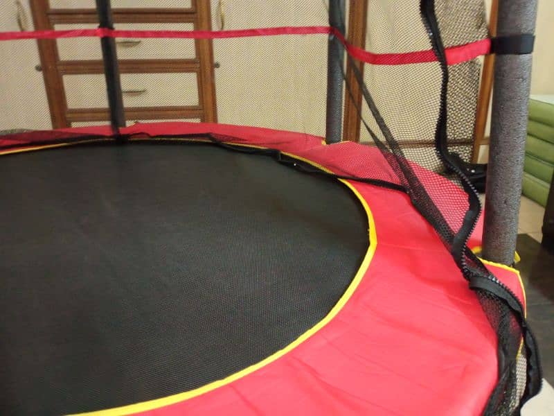 Trampoline (Jumper) 45KG child can also jump 8