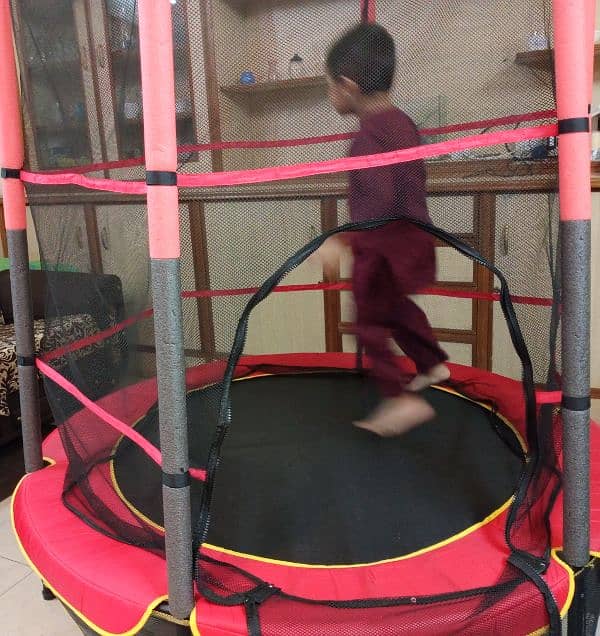 Trampoline (Jumper) 45KG child can also jump 10