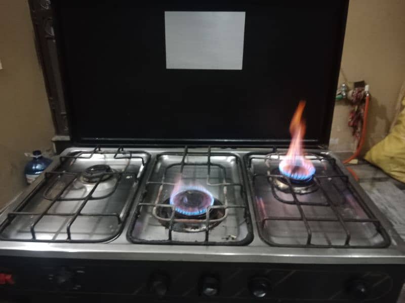 Cooking Range , Oven , Stove , Burner 4