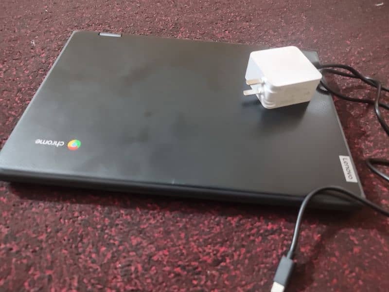 chrome book laptop touch screen 3