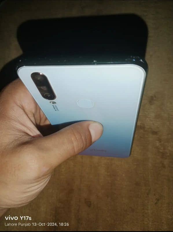 Vivo Y17  Ram 8GB Storage 256GB for Urgent Sale 3