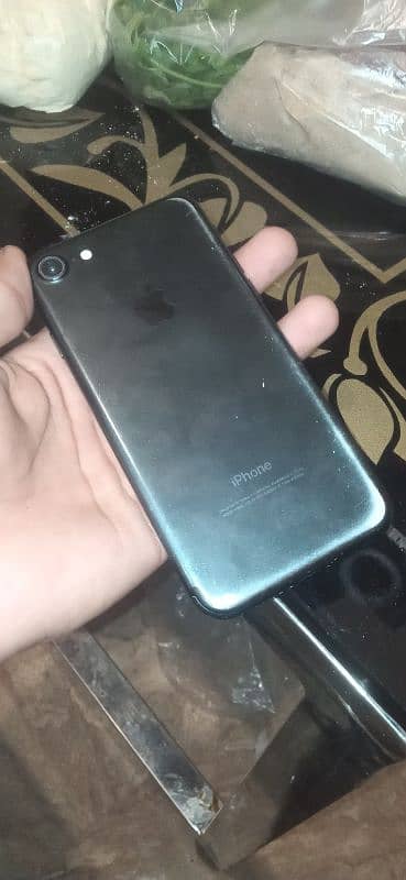 I phone 7 128 gb +92 301 1307523 2