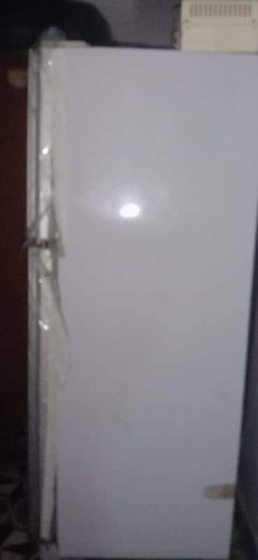 Dawlance Reflection Refrigerator (used) 1