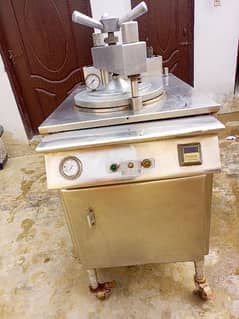 Broast Machine Automatic. . . 03041777570