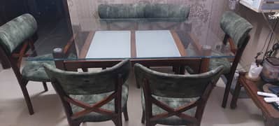 Dining Table wanted to sell