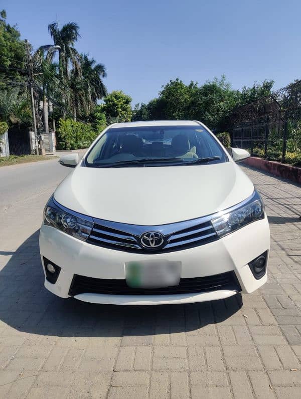 Toyota Altis Grande 2015 0