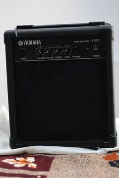 Yamaha YB-15 Guitar Amplifier