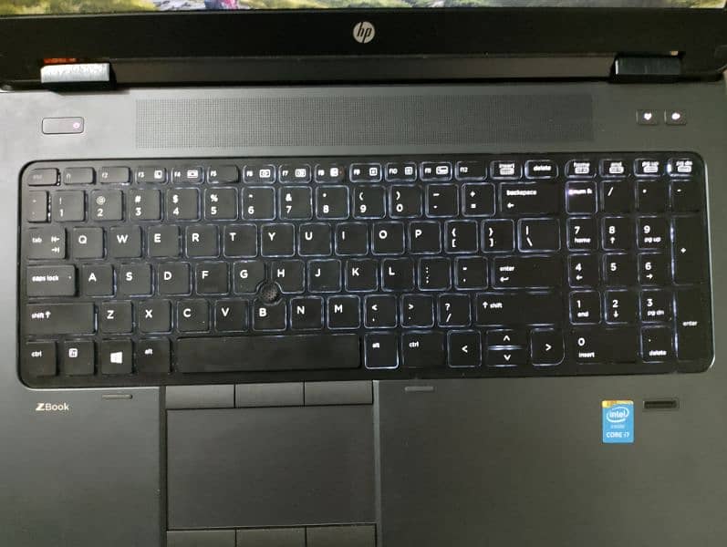 hp core i7 laptop for sale 1