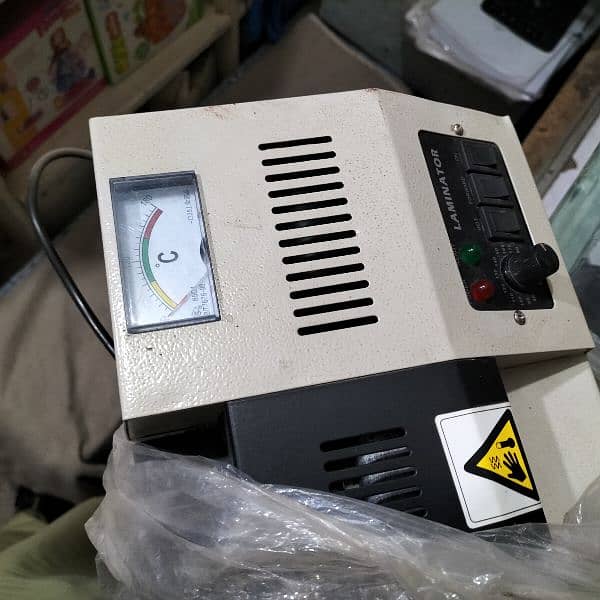 A3 lemination Machine with good condition 1