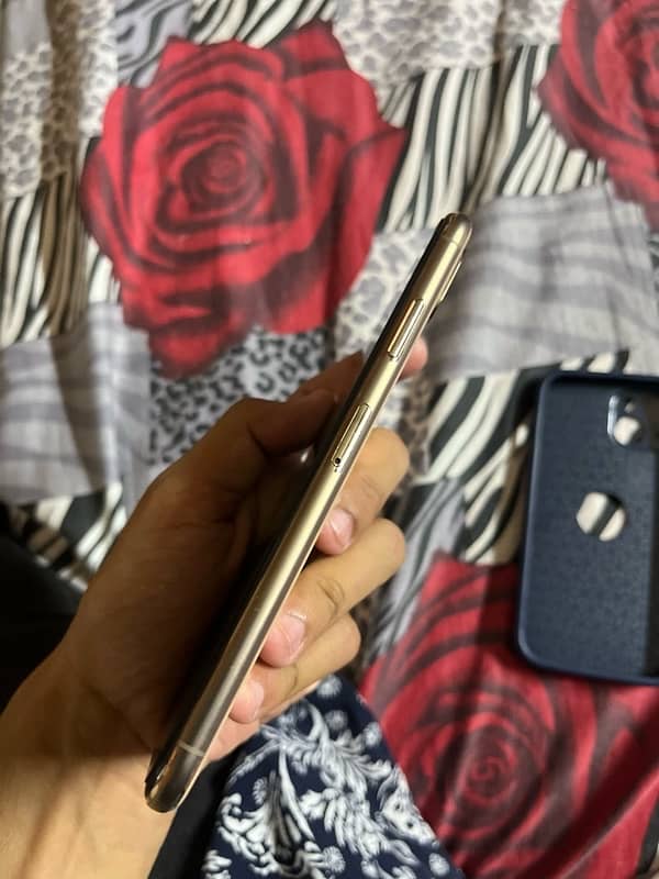 i phone xs max 3