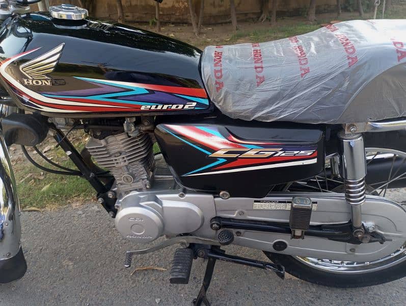 HONDA 125 PH NO 03159468591 FIRST HAND BIKE 2019 1