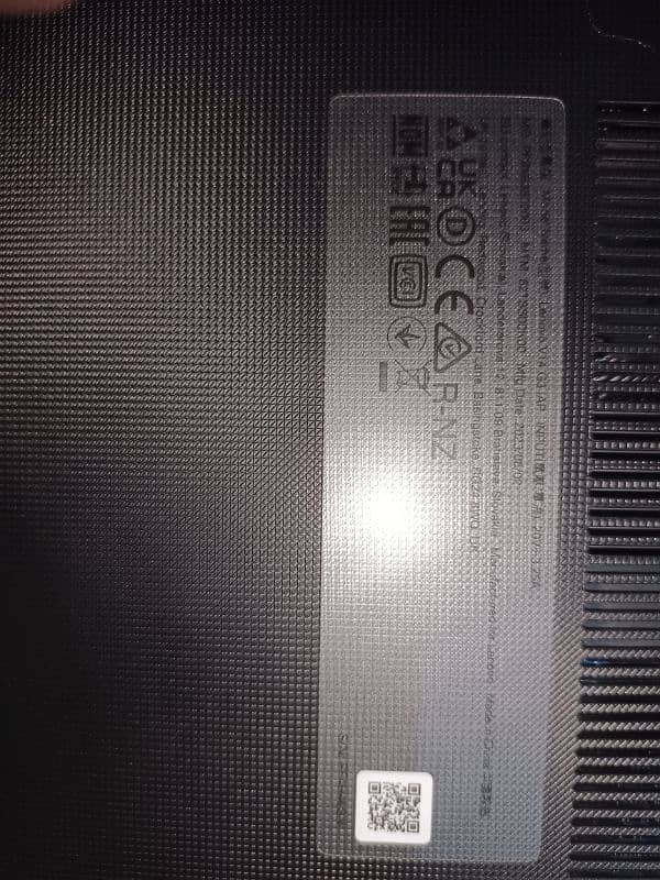 i am selling my lenovo core i5 12 gen v15 3