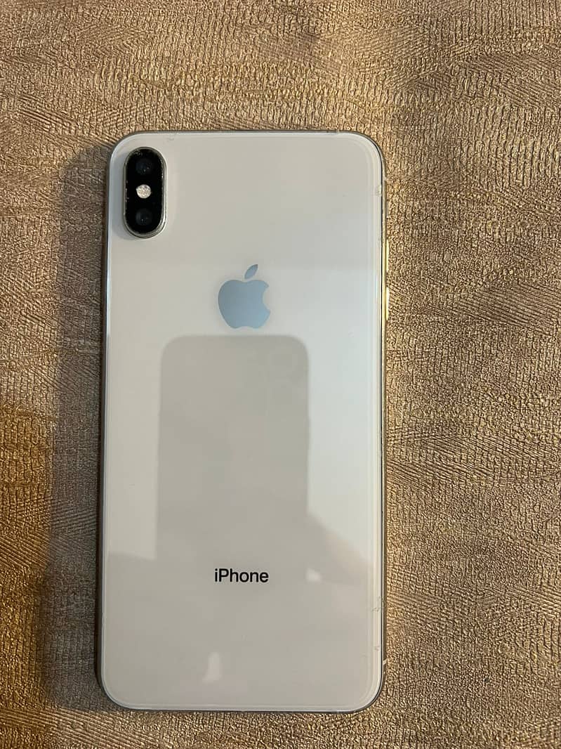 IPHONE XS MAX FOR SALE 4