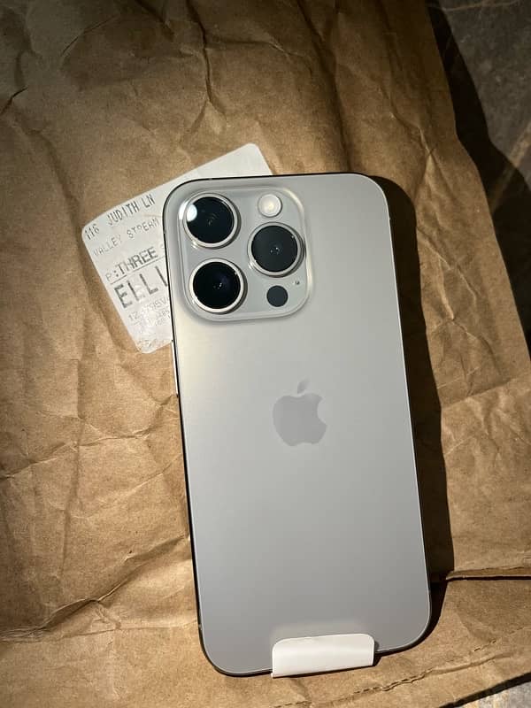 iPhone 15 Pro 256gb New Device 2