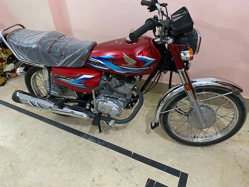 Honda CG 125 - 2024 Model new condition 3