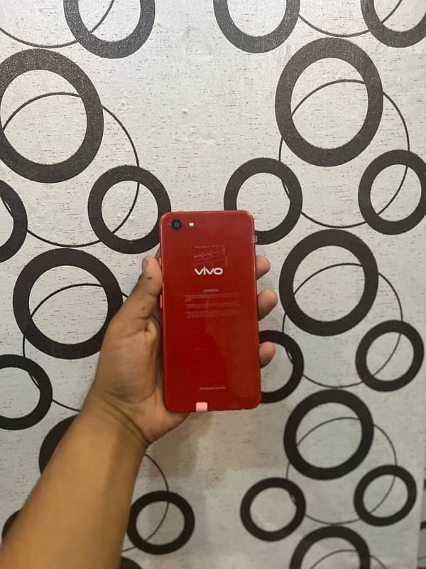 Vivo y83 6gb,128gb 0