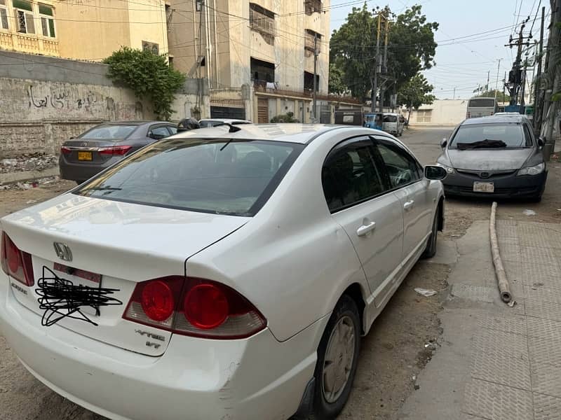 Honda Civic Hybrid 2010 1