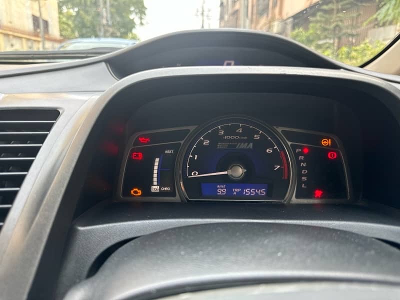 Honda Civic Hybrid 2010 11