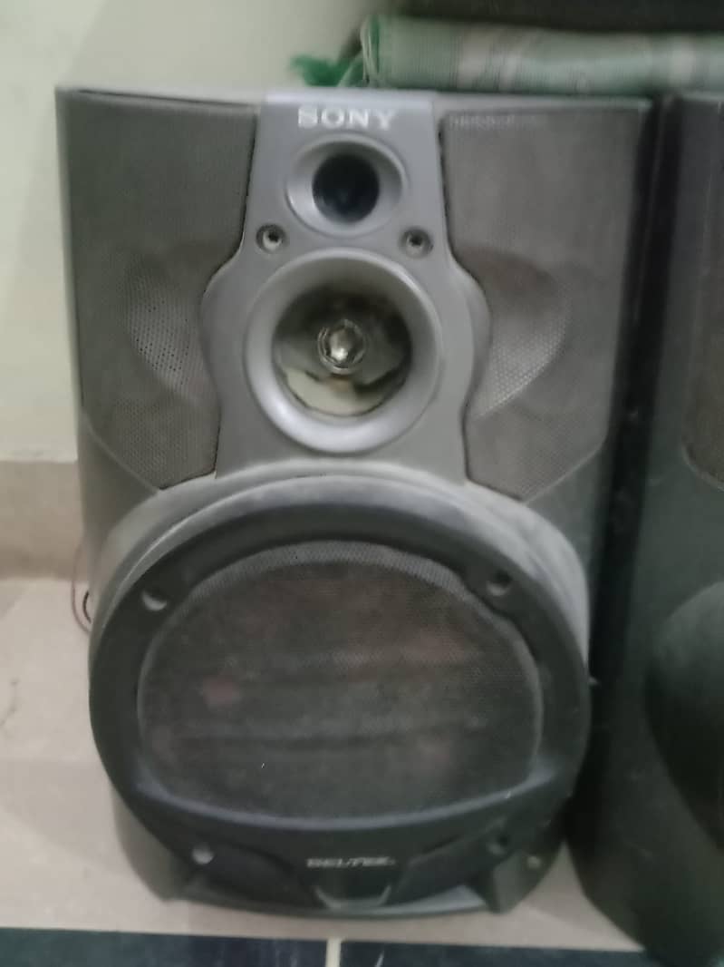 Sony speaker urgent sale 1