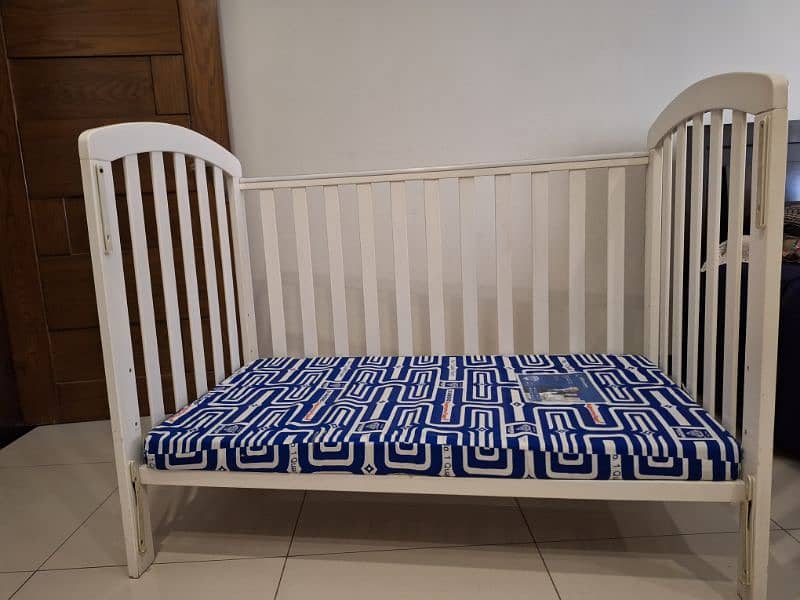 Baby Cort / Bed (Imported) 1