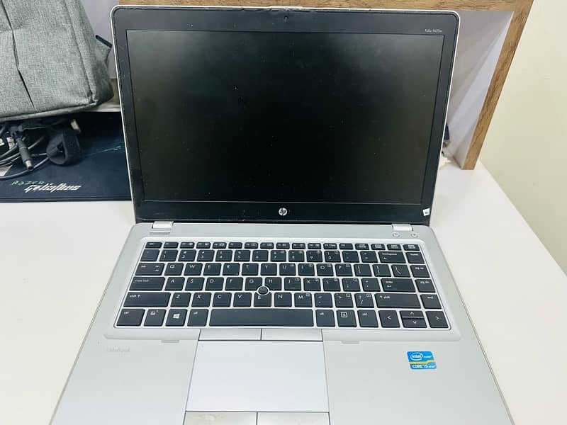 HP ELITE BOOK, Folio 9470m, silver Colour, 3